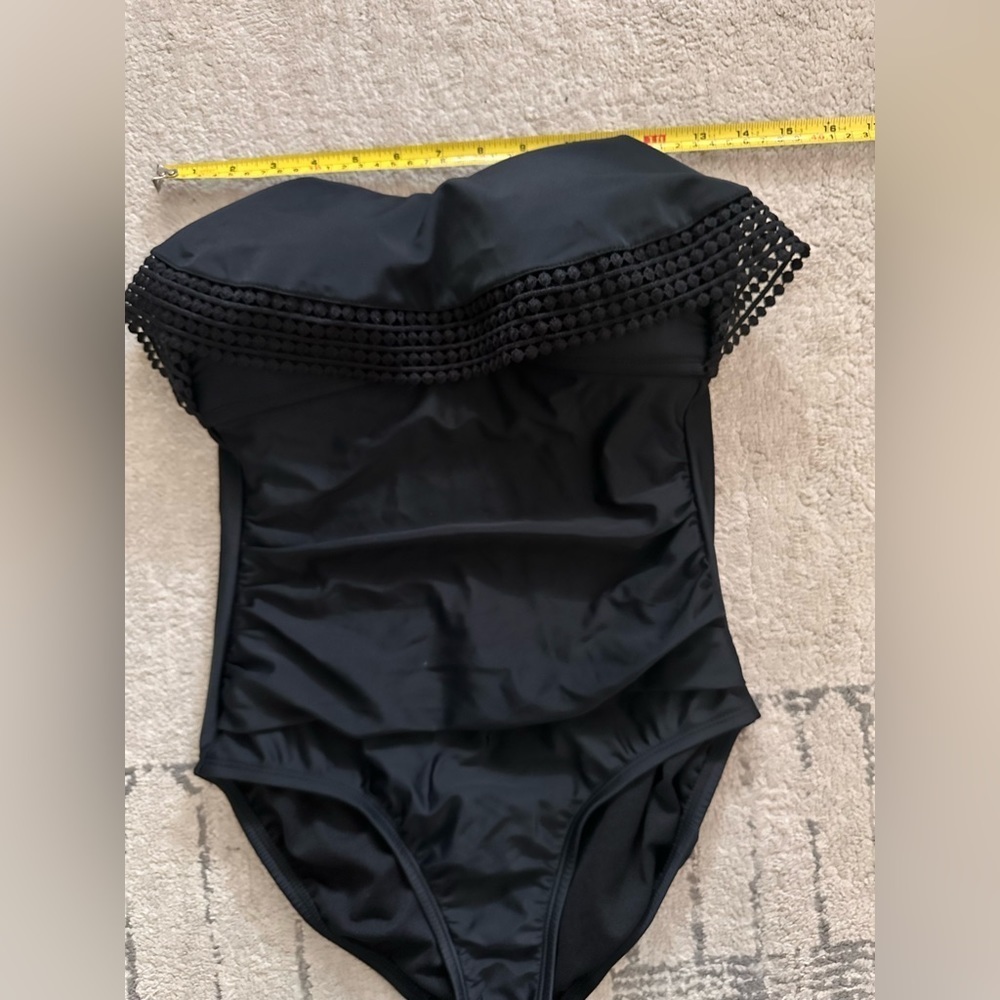 Kona Sol Black Ruffle Lace Front One Piece Swimsuit Size Small - Picture 8 of 11
